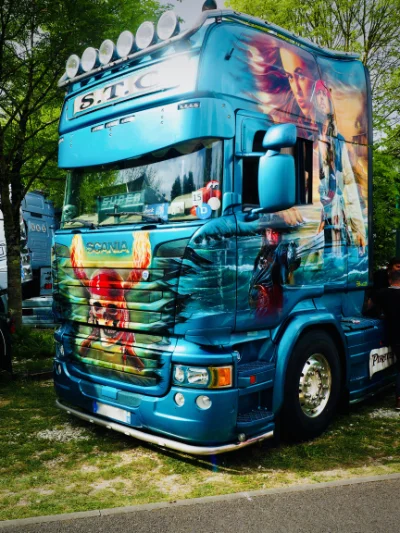 Photos vidéo entreprise réseaux sociaux Angoulême, Cognac, Charente.