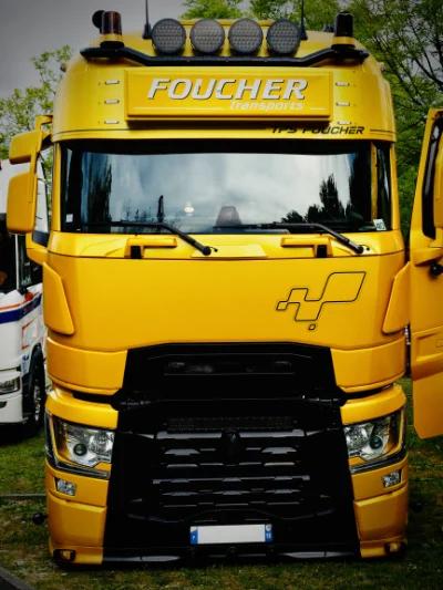 Photos vidéo entreprise réseaux sociaux Angoulême, Cognac, Charente.